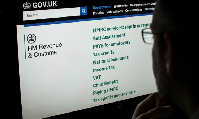 do UK company accounts and uk tax return filing